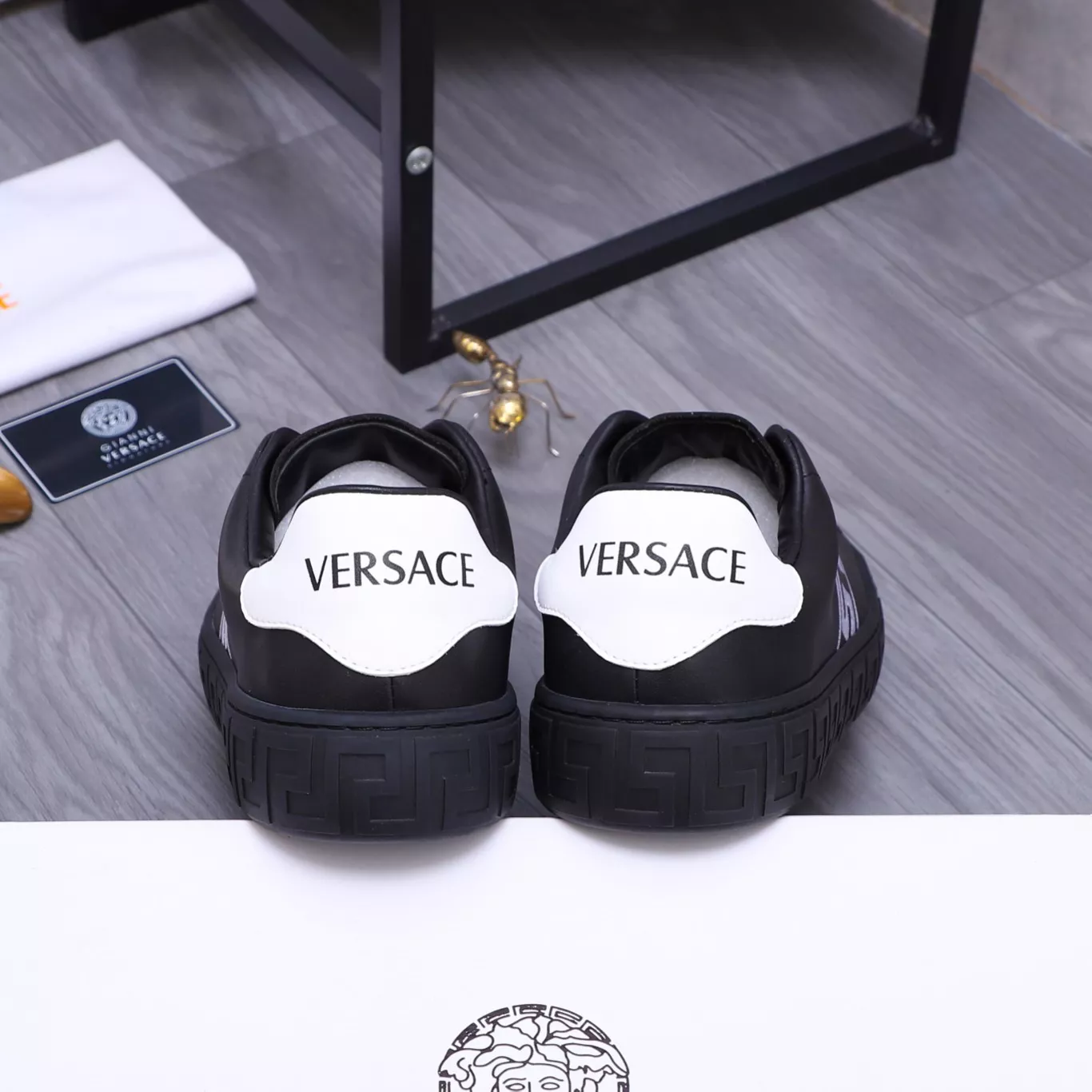 versace decontractees chaussures pour femme s_12744241